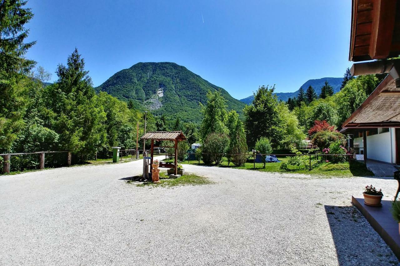 Camping Vodenca Hotel Bovec Buitenkant foto